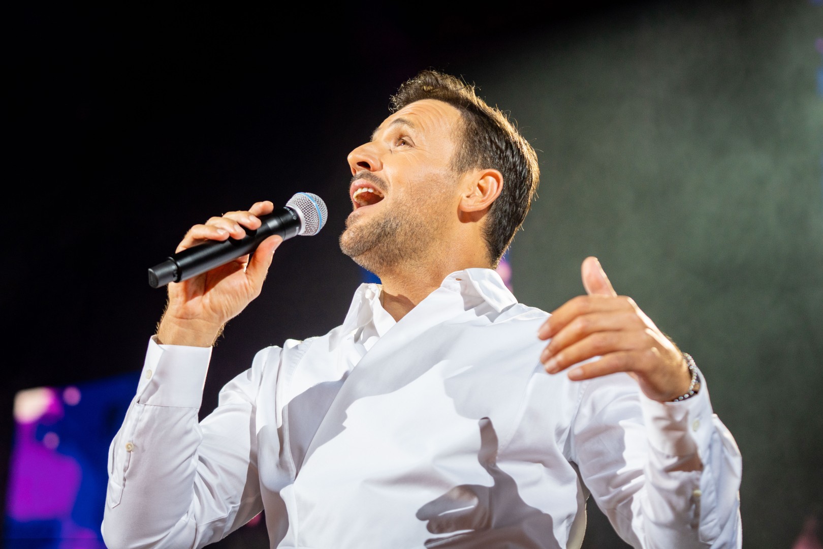 Nikos Vertis at Sala Palatului in Bucharest on October 6, 2022 (525f68a35d)