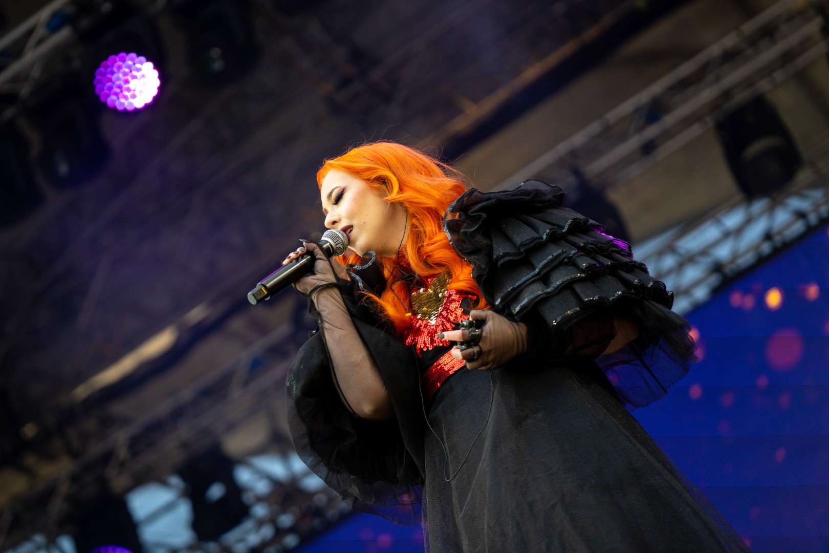 Olivia Addams at National Arena in Bucharest on March 11, 2022 (2824a7a153)