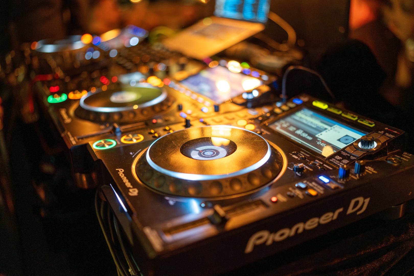 627 Pioneer Dj Images, Stock Photos, 3D objects, & Vectors