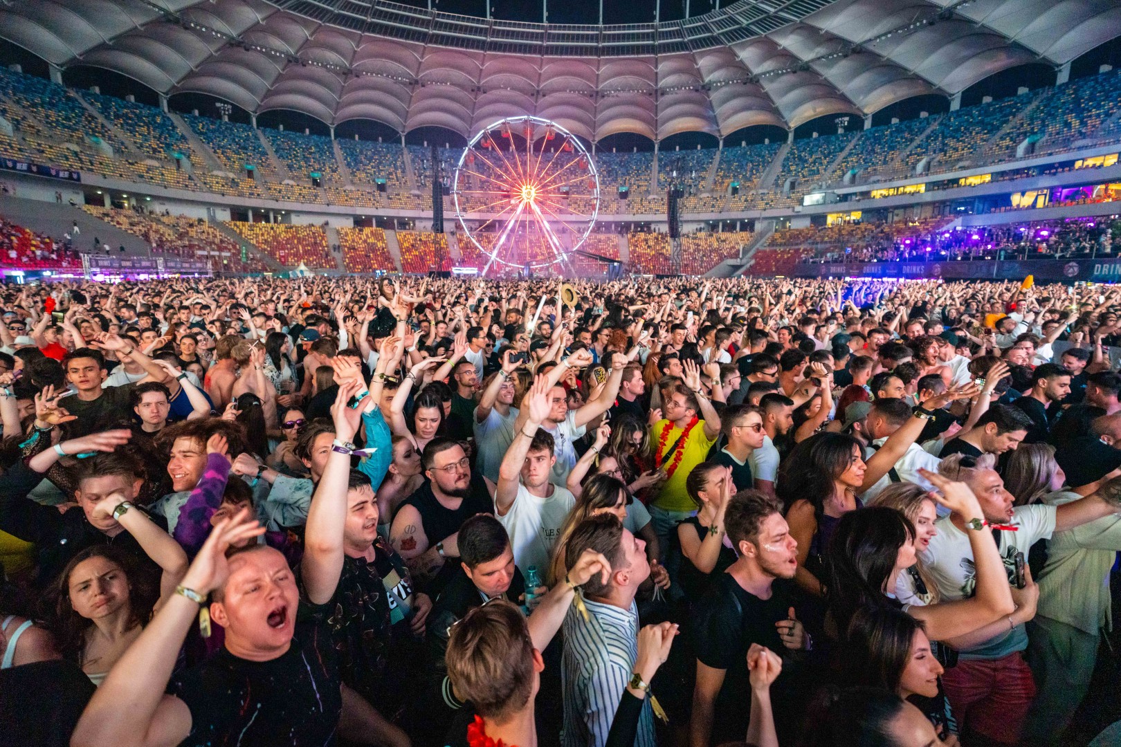 Public at National Arena in Bucharest on June 4, 2022 (f61f8b6f13)