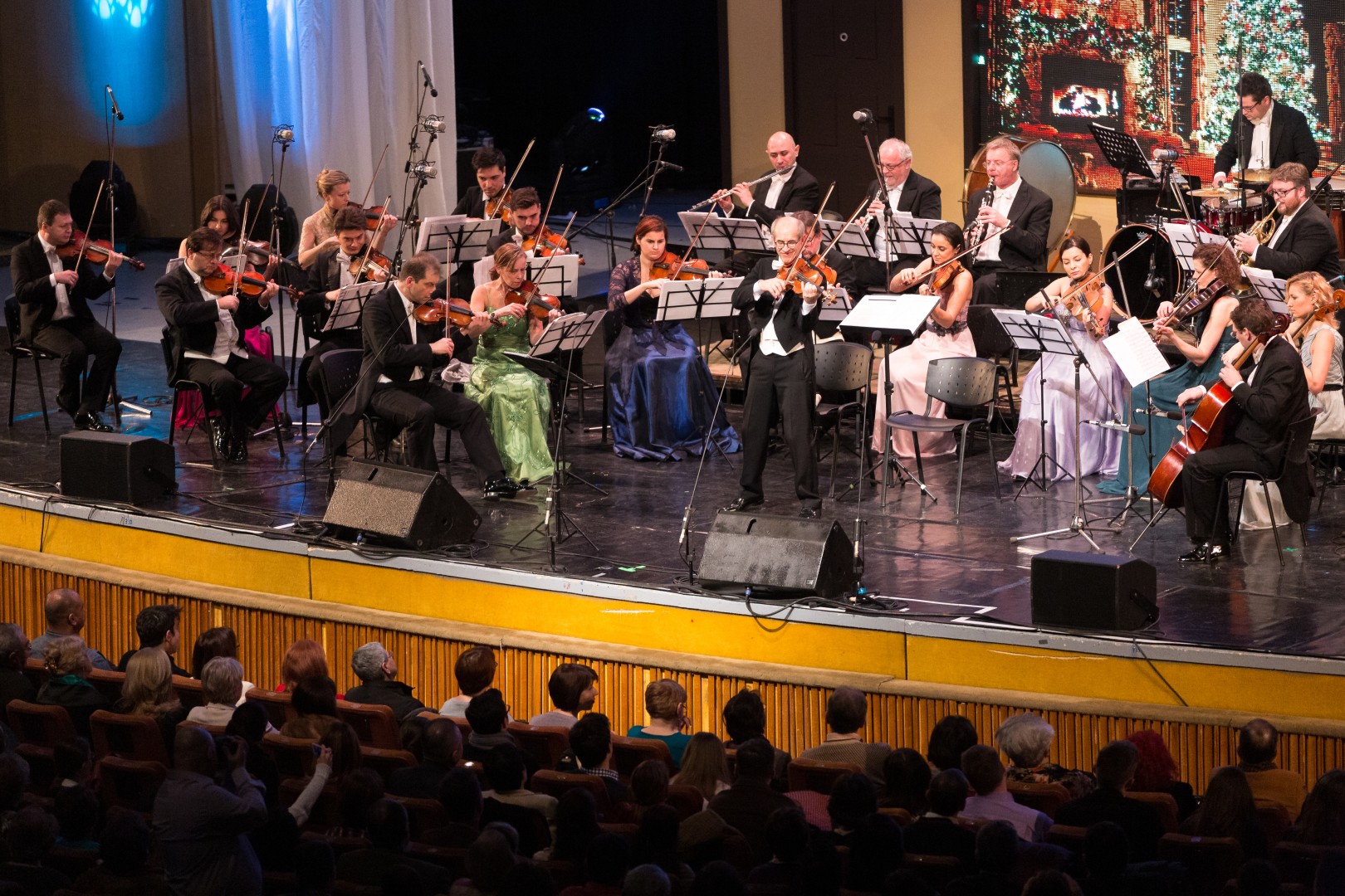Strauss Festival Orchestra Vienna at Sala Palatului in Bucharest on December 21, 2014 (fcbf92574b)