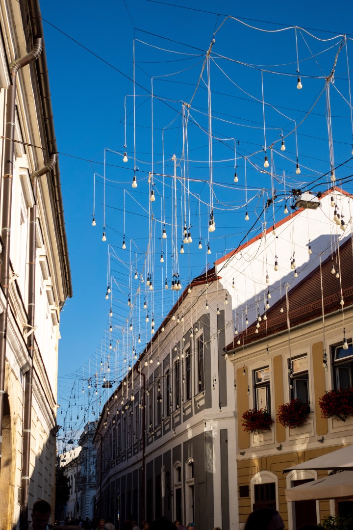 Street Lights in Cluj-Napoca on July 12, 2022 (f6eae8c395)