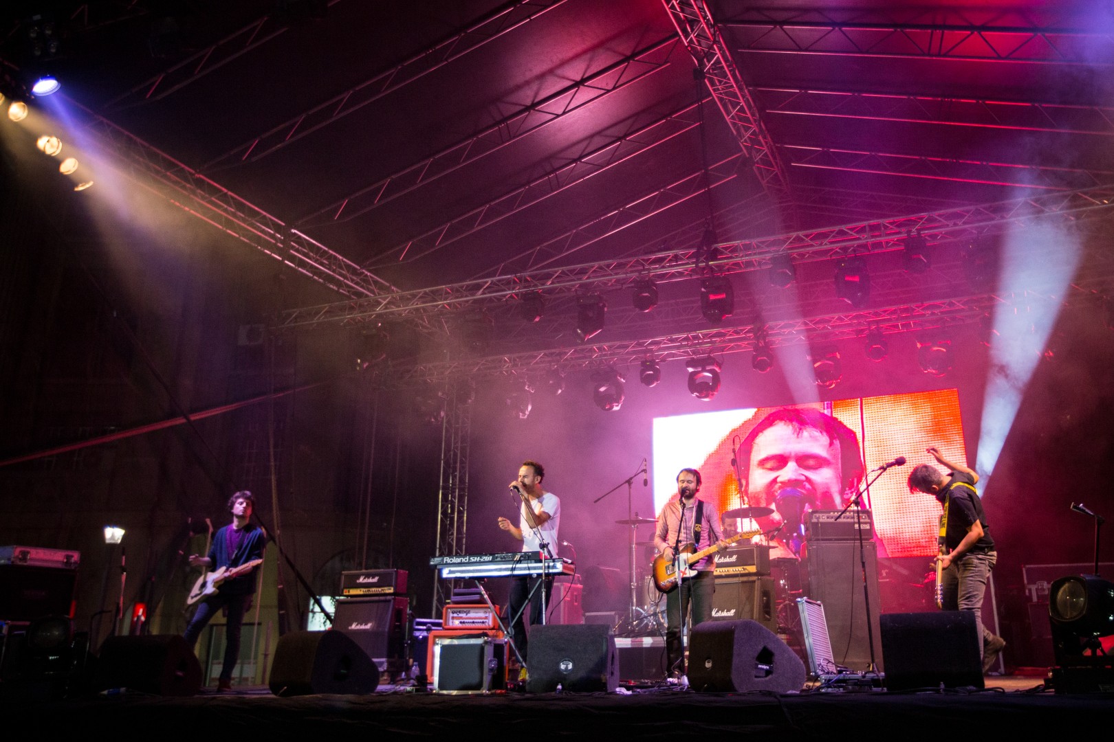 The Amsterdams at PiaÈ›a UniversităÈ›ii in Bucharest on September 19, 2014 (ea90191263)