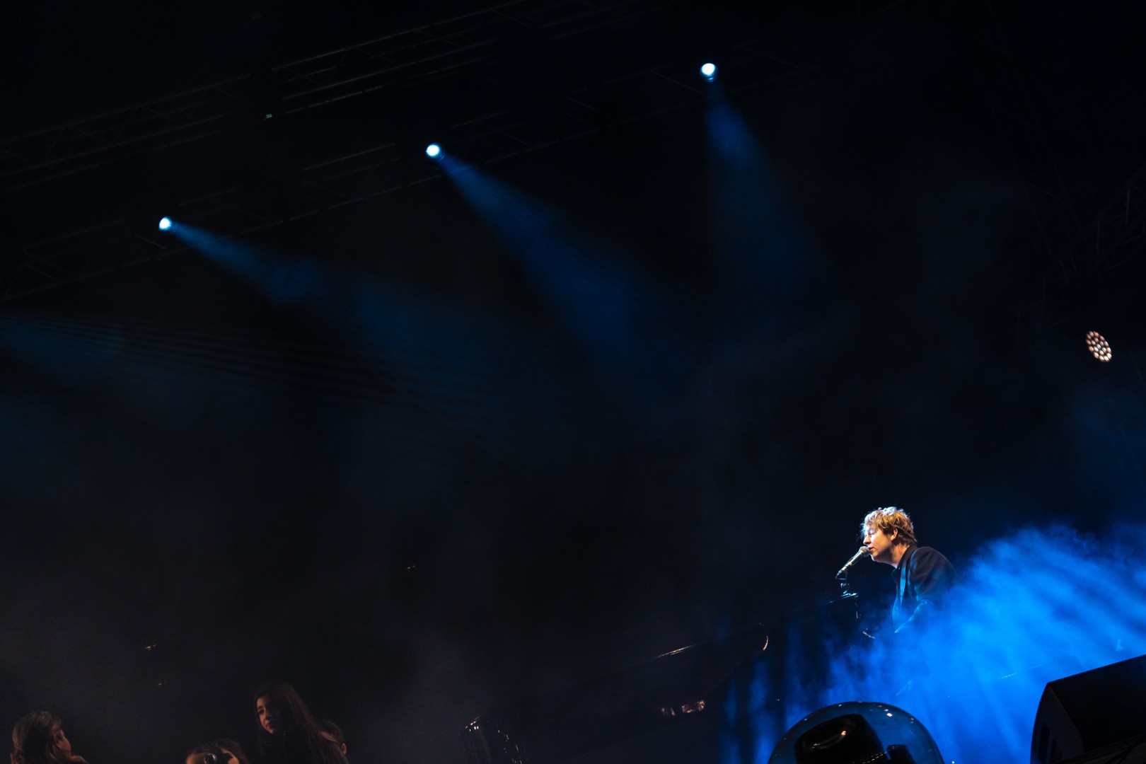 Tom Odell at National Arena in Bucharest on March 12, 2022 (35618ebda7)