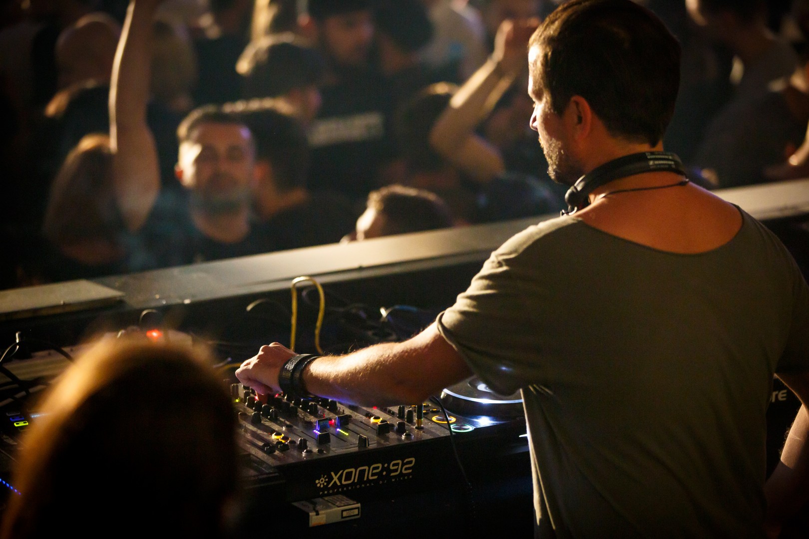 Valentino Kanzyani at Kristal Club in Bucharest on October 25, 2015 (456d97f195)