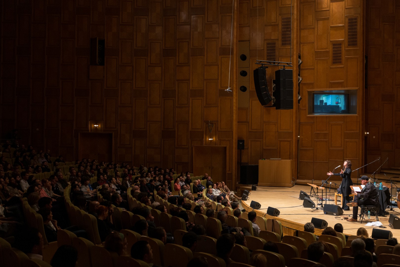 Youn Sun Nah & Ulf Wakenius at Sala Radio "Mihail Jora" in Bucharest on October 14, 2014 (f8adf97087)