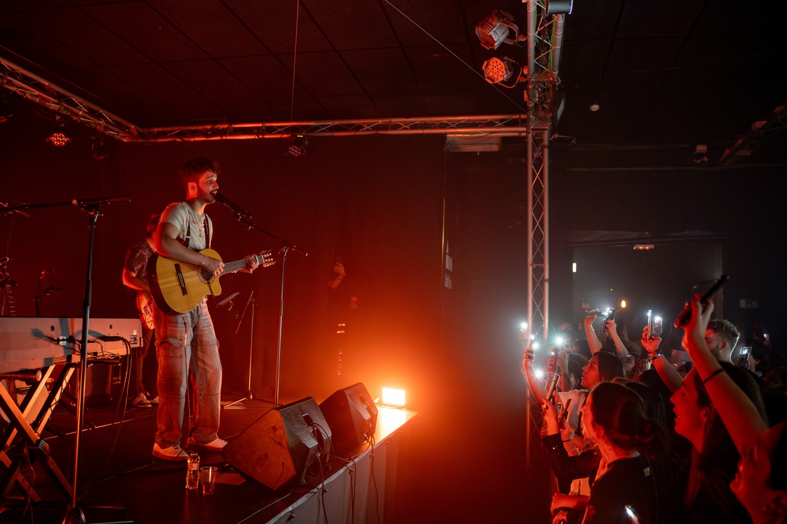 AndrÃ©s ObregÃ³n in Barcelona on December 31, 2017 (b4a8dab3fd)