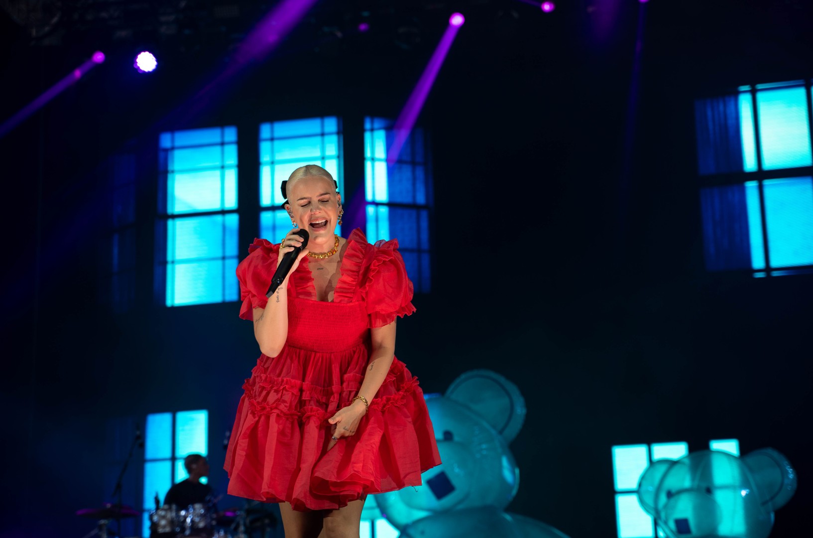 Anne-Marie at Cluj Arena in Cluj-Napoca on August 7, 2022 (e6edc1f628)