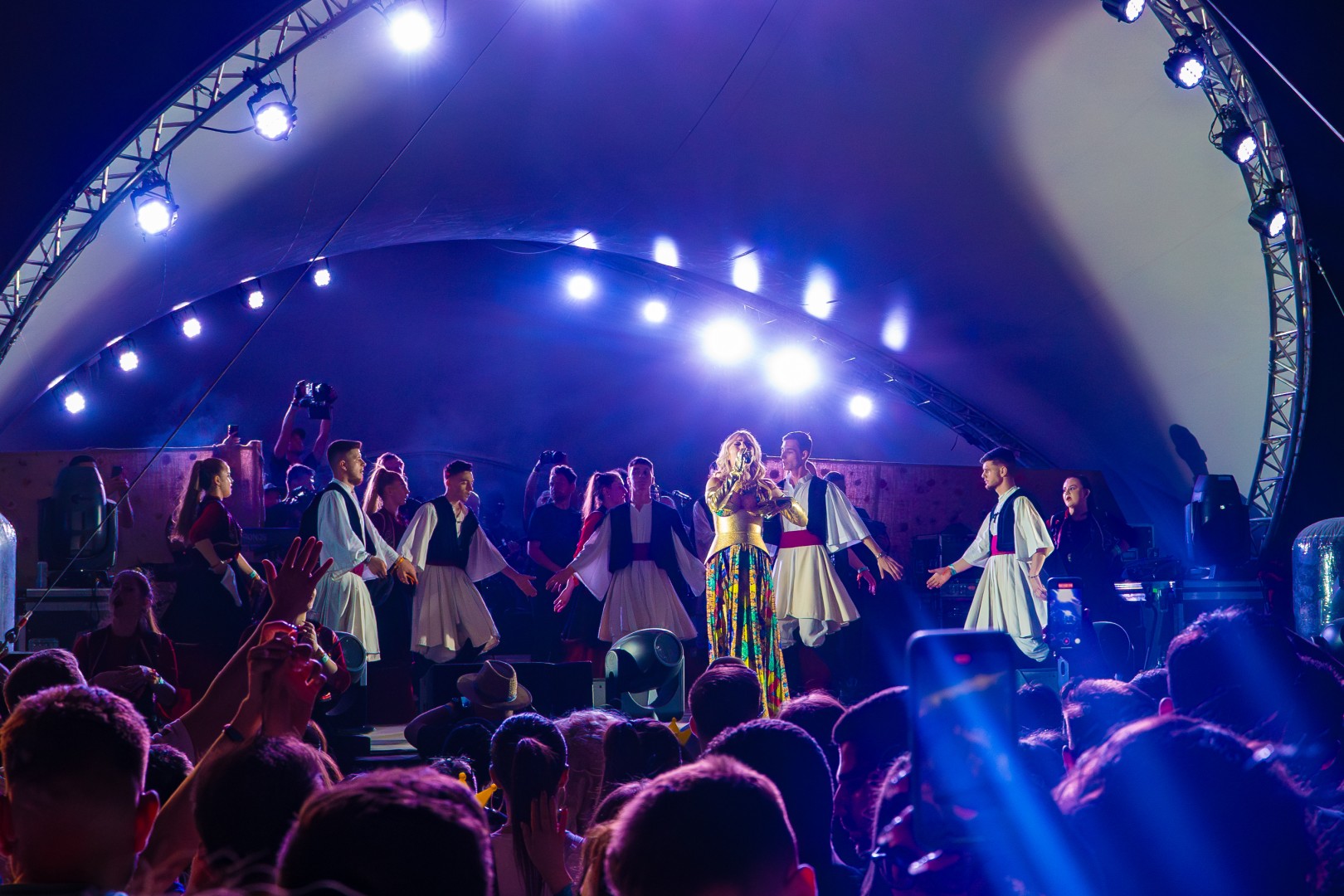 Elena Gheorghe Si Machedonii in Constanta on July 9, 2023 (0909189ad6)