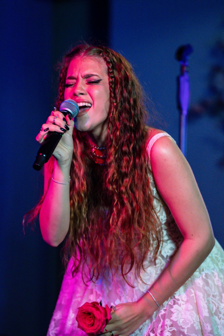 May's Diary in Bucharest on January 1, 2021 (6dcd8241a9)