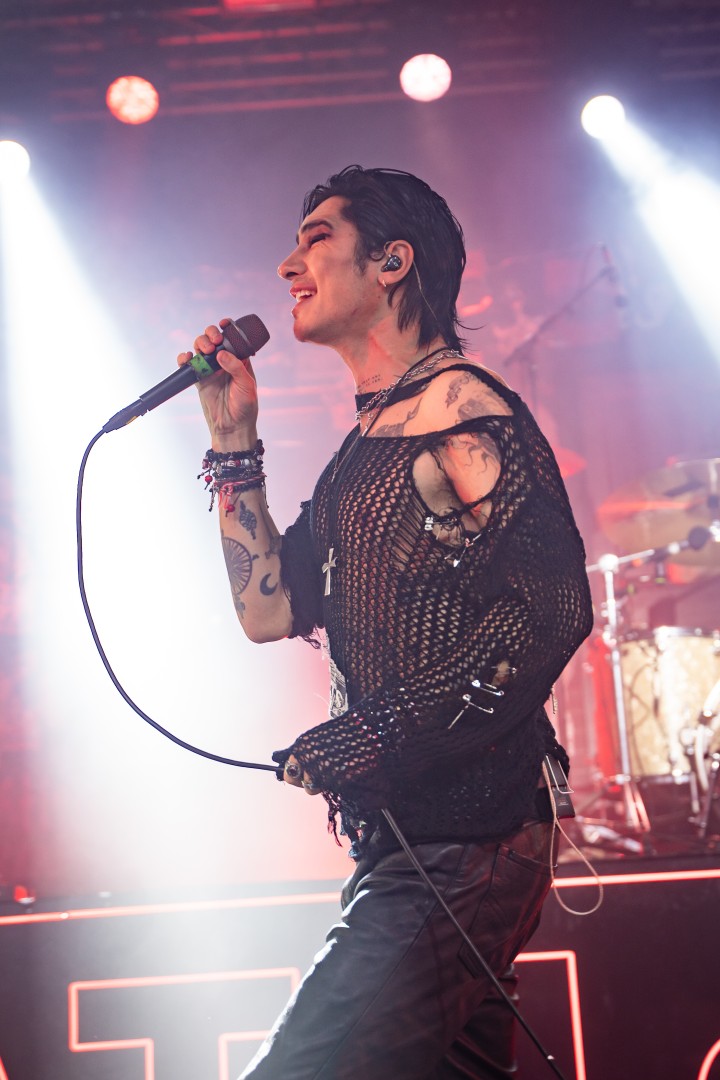 Palaye Royale in Bucharest on January 5, 2018 (d7a91480ea)