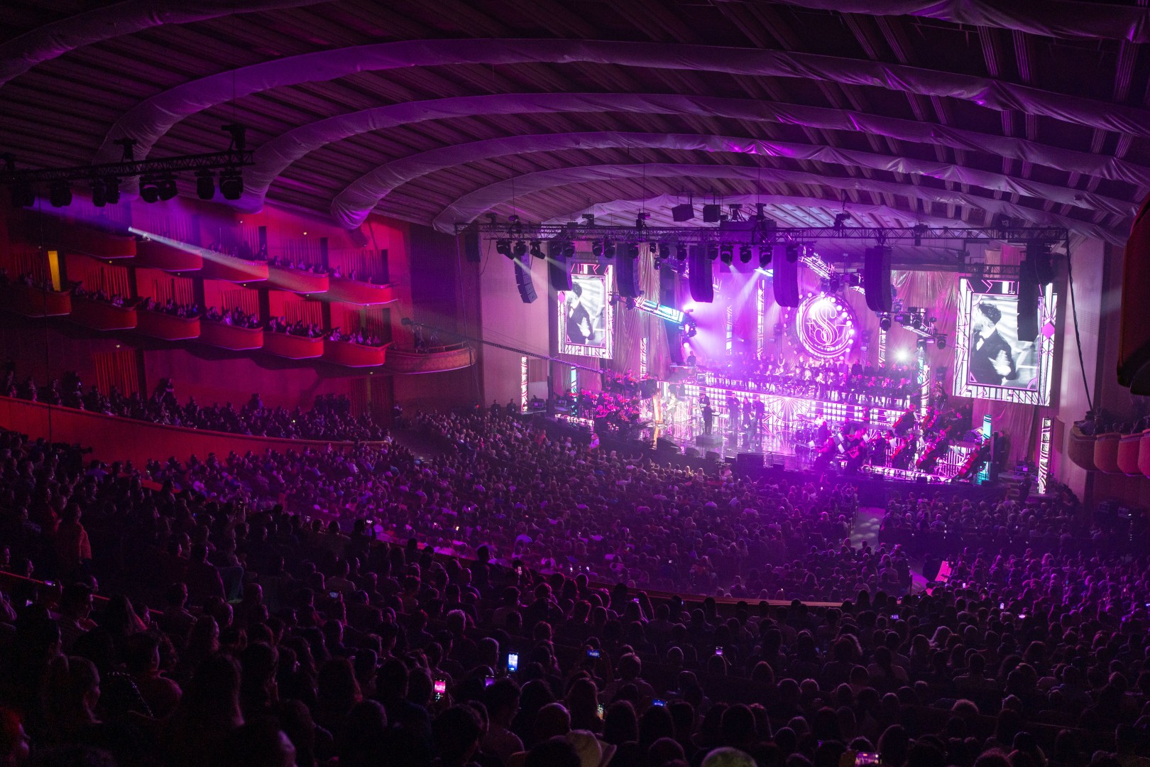 Smiley in Bucharest on January 1, 2021 (df720938e4)