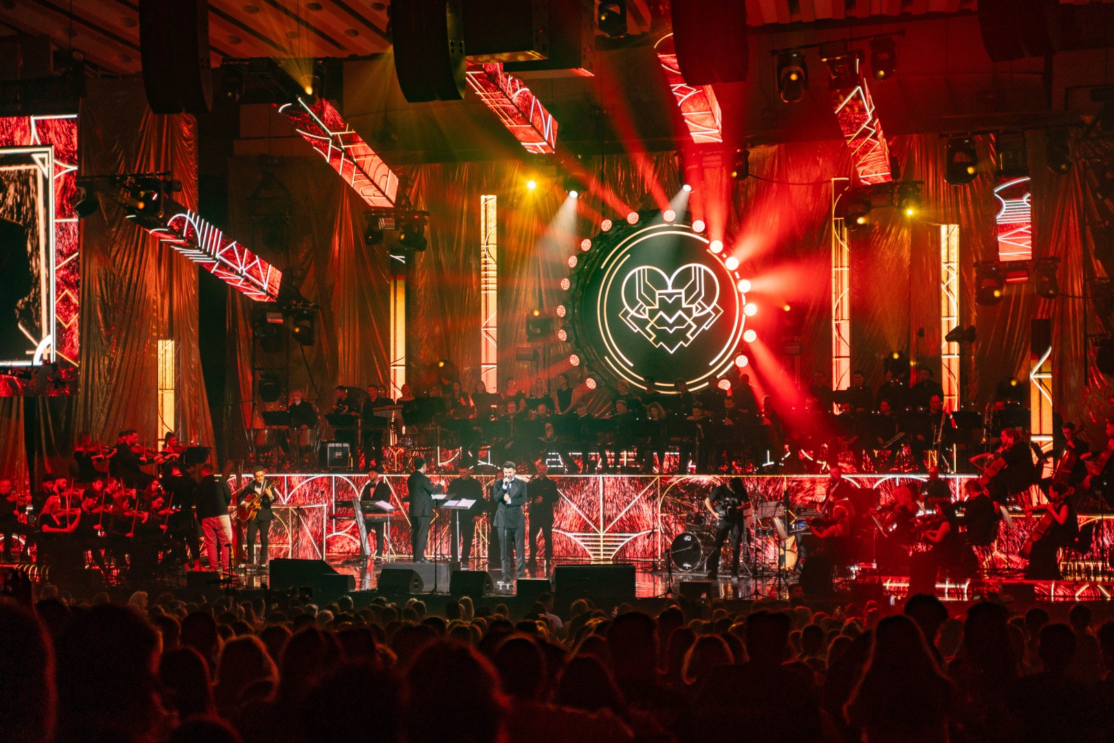 Smiley in Bucharest on January 1, 2021 (f208df5ec9)