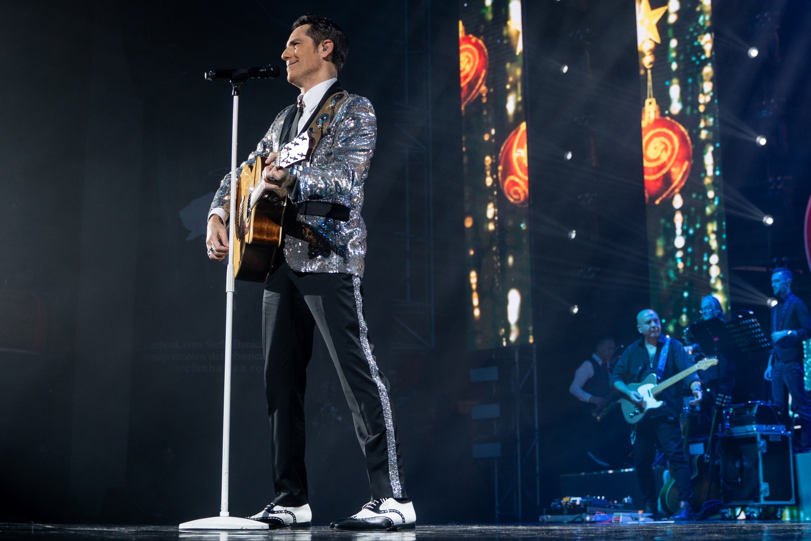 Ștefan Bănică at Sala Palatului in Bucharest on December 15, 2022 (8c4c7173cf)