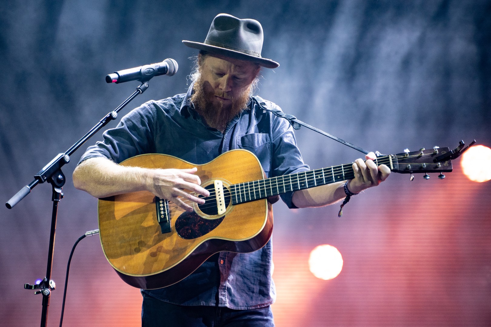 Stu Larsen in Bucharest on April 8, 2023 (6accf4553c)