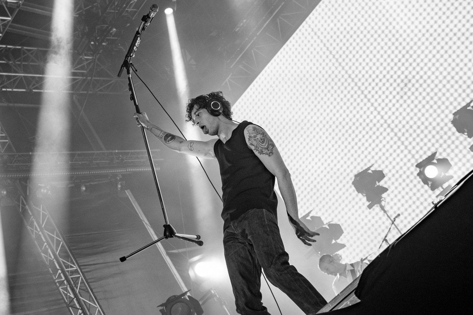 The 1975 in Bucharest on June 26, 2023 (aed9fe3522)