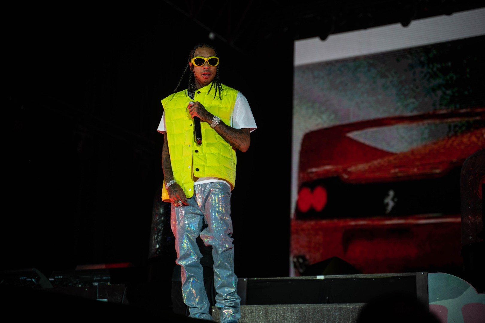 Tyga at Neversea Beach in Constanta on July 9, 2022 (0296bcdb35)