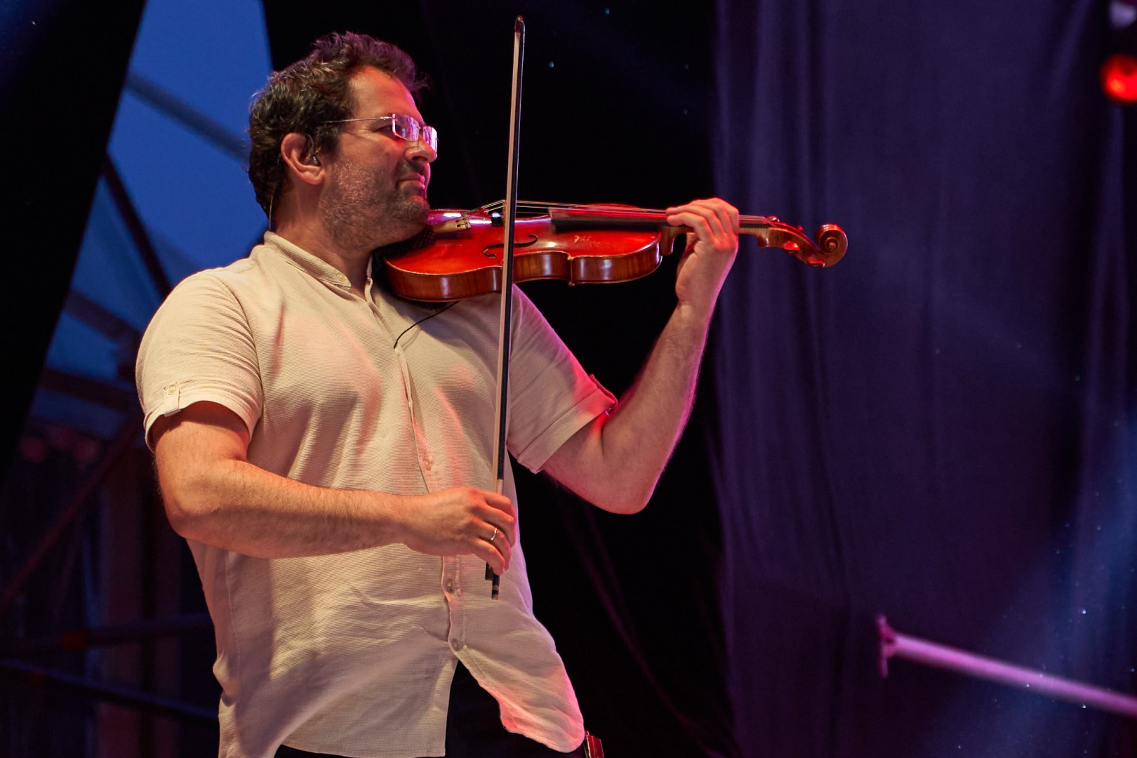 Violinist in Bucharest on May 20, 2023 (32f76405b7)