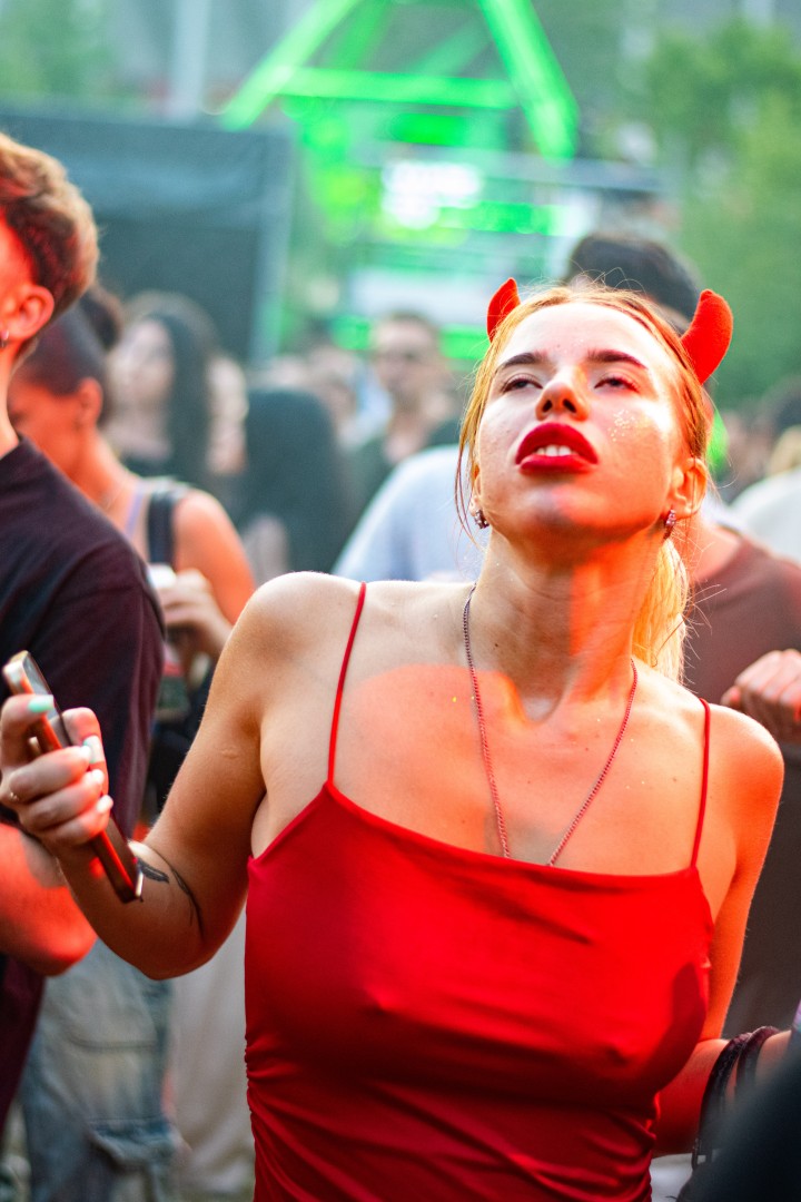 People in Bucharest on July 5, 2025 (b243d1e203)