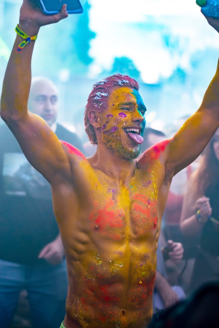 People in Bucharest on July 5, 2025 (ecc8681822)