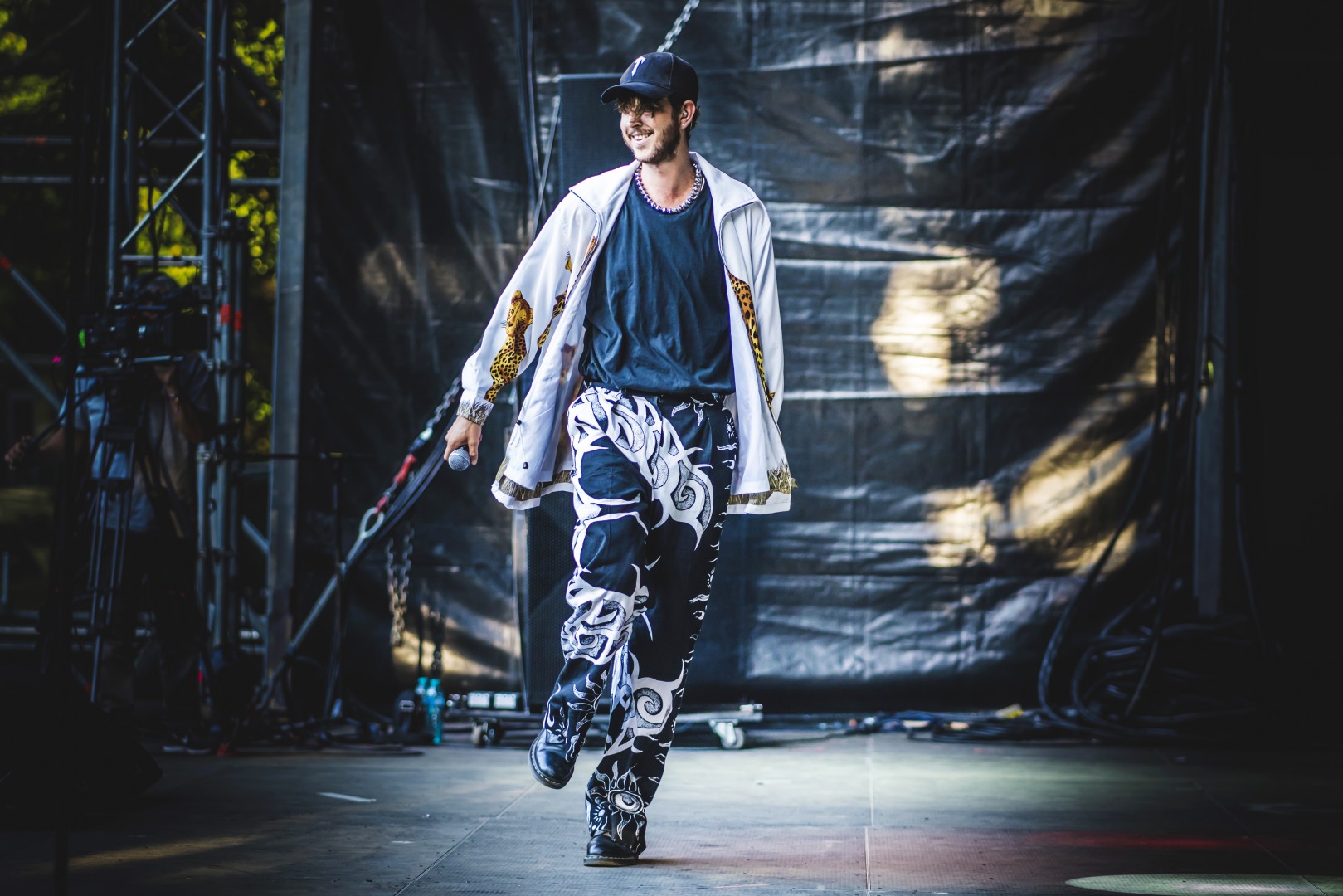 Oscar And The Wolf in Buftea on August 10, 2018 (db62ba98dc)