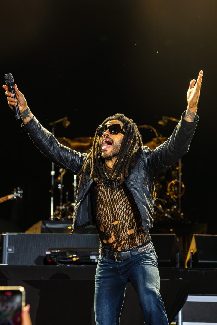 Lenny Kravitz in Cluj-Napoca on February 25, 2018 (26cbf013b6)