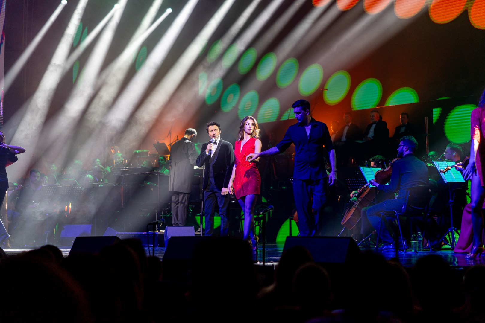 Adi Nour in Bucharest on November 11, 2025 (54896a9aaa)