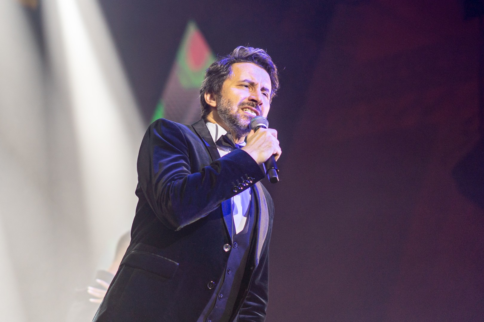 Adi Nour in Bucharest on November 11, 2025 (bb3ecb926a)