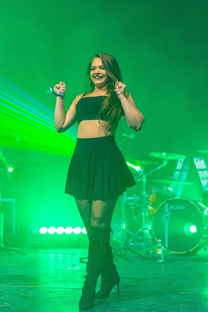 Amna in Suceava on August 1, 2025 (72e0fde8b6)