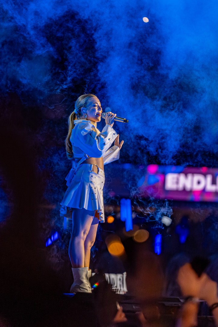 Becky Hill in Cluj-Napoca on August 10, 2025 (6cb500e39f)