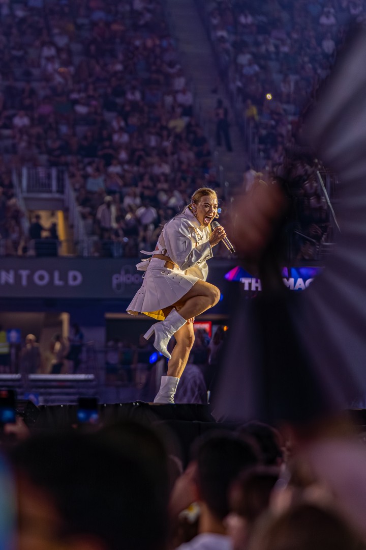 Becky Hill in Cluj-Napoca on August 10, 2025 (b527a88063)
