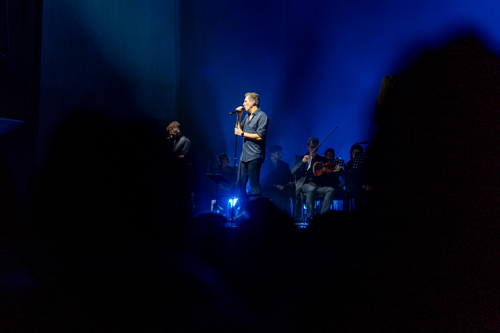 Byron Simfonic in Bucharest on November 4, 2025 (65e213fbf0)