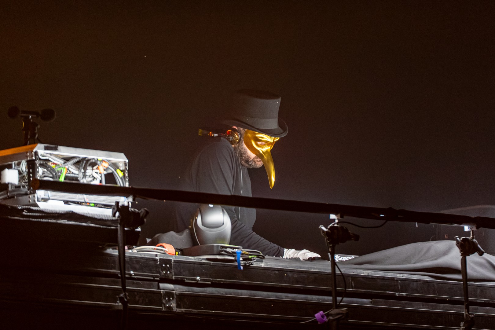 Claptone in Bucharest on July 4, 2025 (2ba3113038)