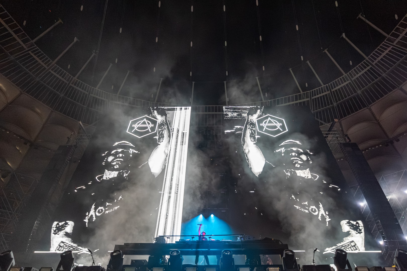 Don Diablo in Bucharest on July 5, 2025 (42111b2042)