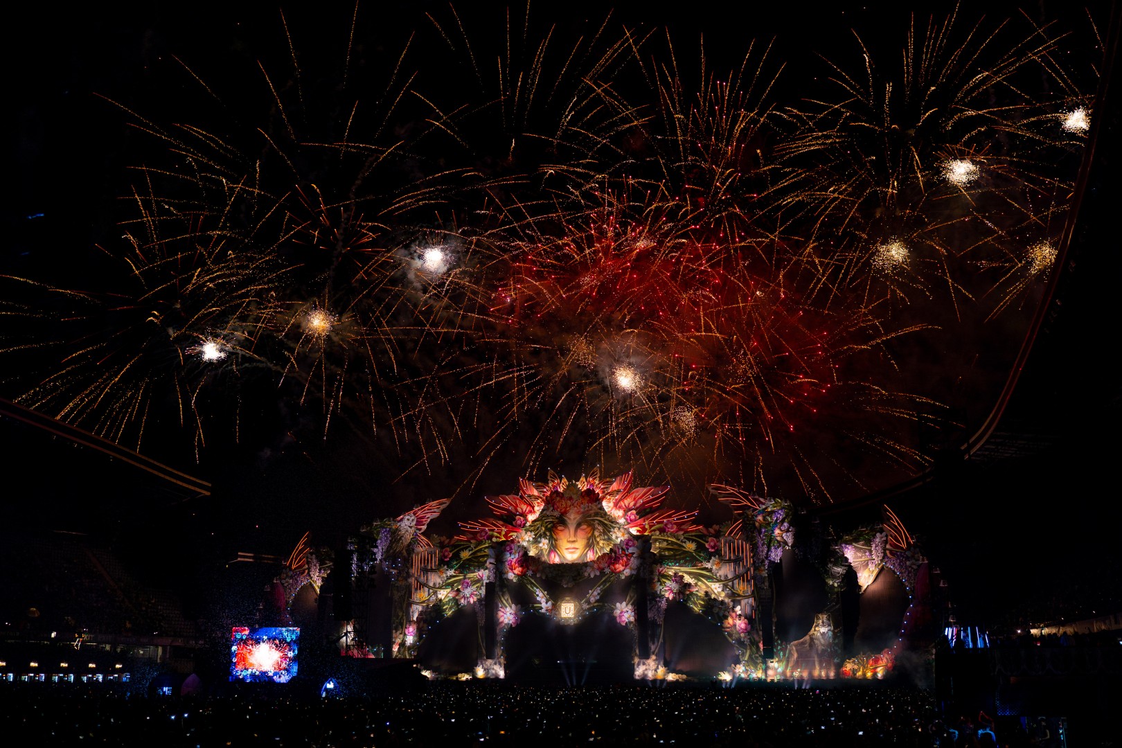 Fireworks in Cluj-Napoca on August 10, 2024 (a73f877d41)