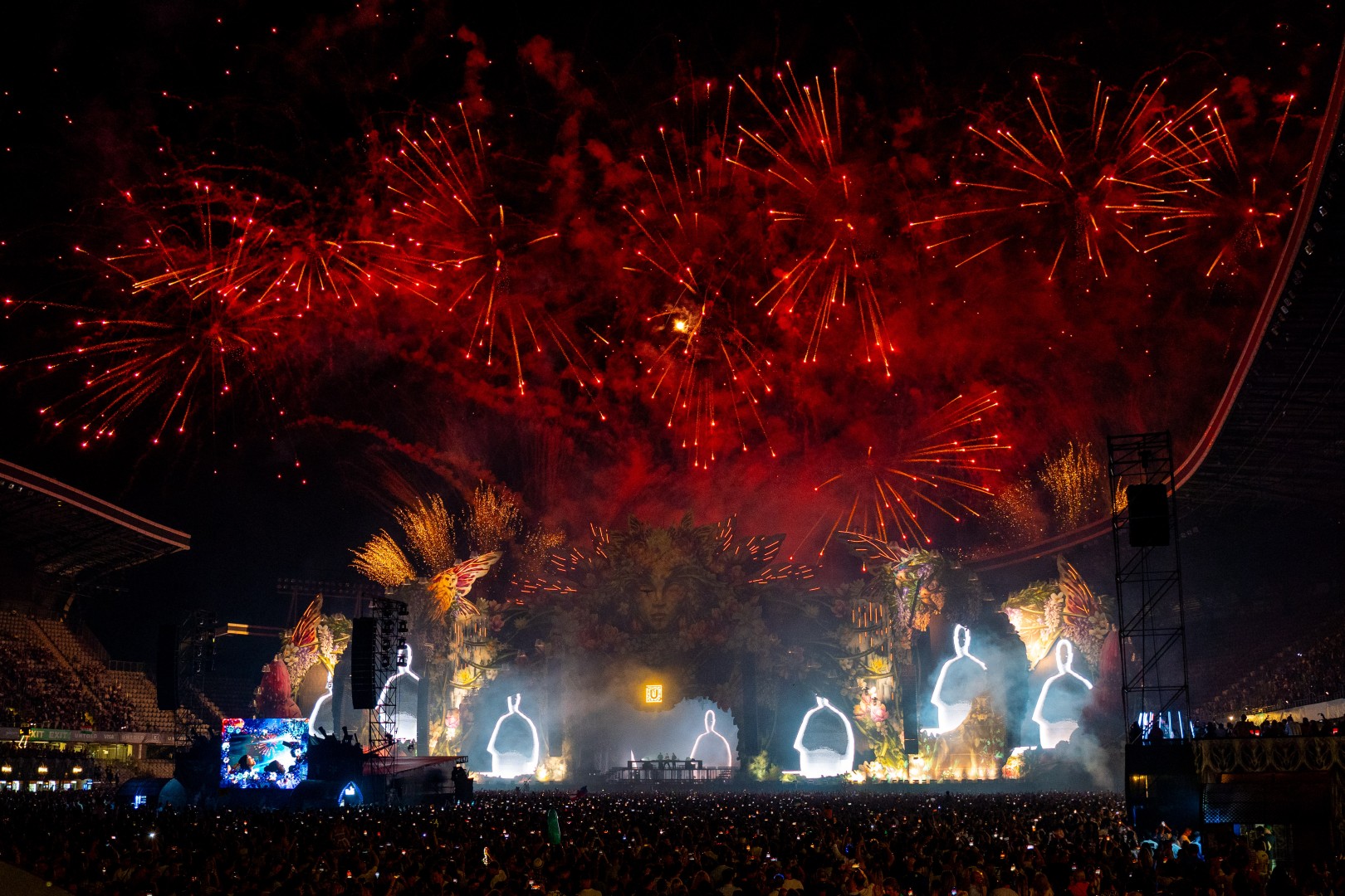 Fireworks in Cluj-Napoca on August 10, 2024 (ef80f778bc)