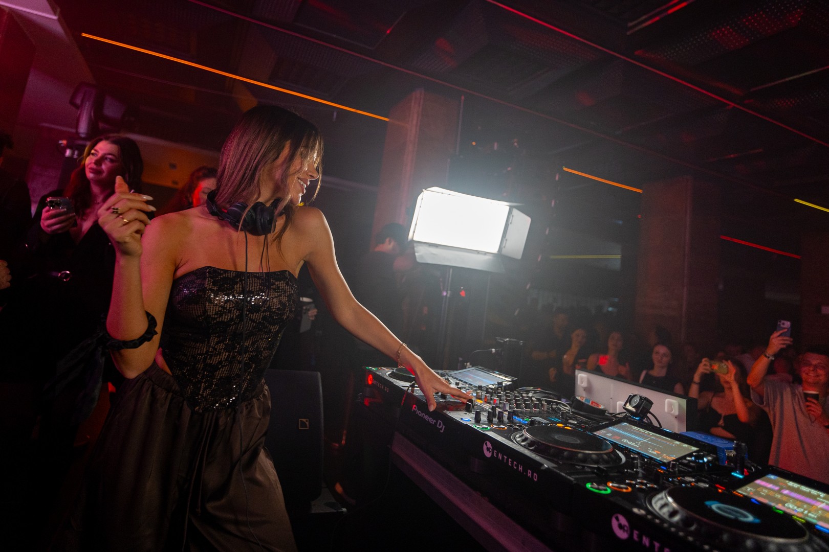 Giada Brince in Bucharest on November 16, 2025 (ef7144a2fd)