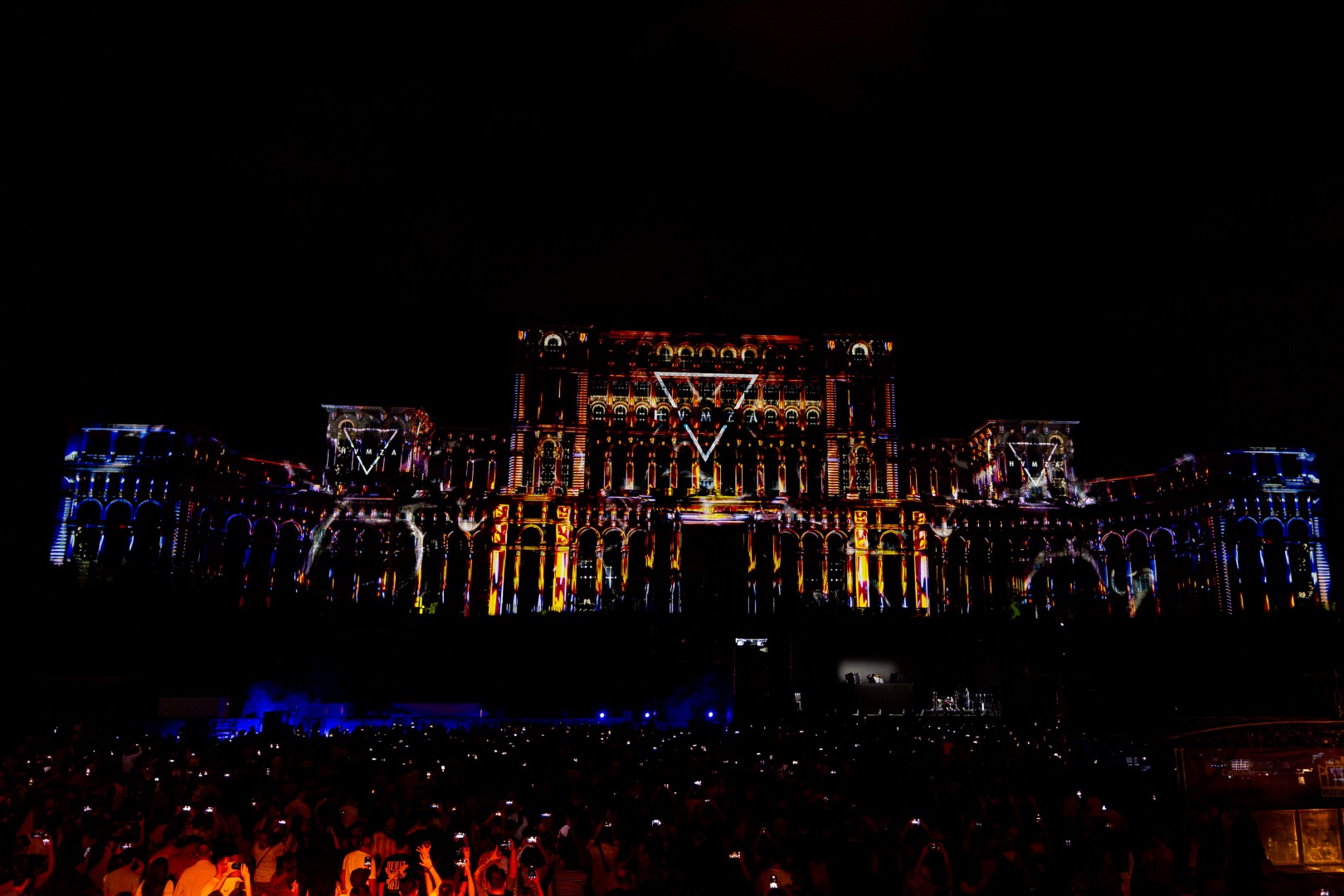 HVMZA in Bucharest on September 20, 2025 (044ae28f2e)
