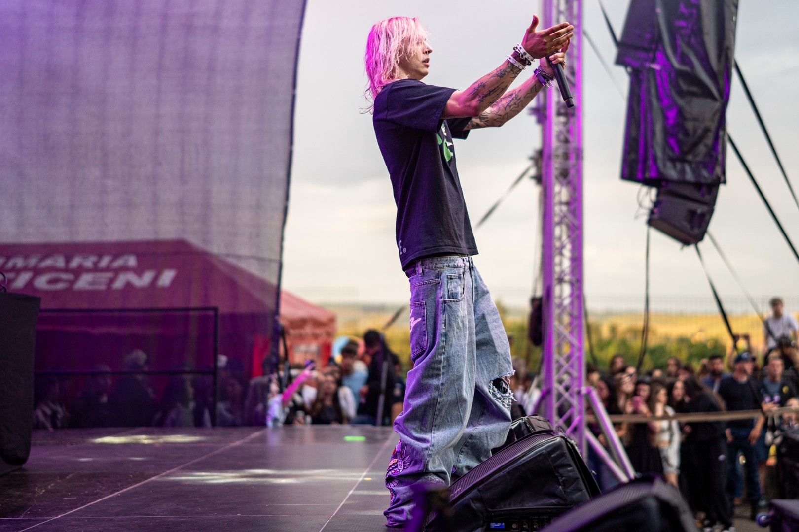 IDK in Falticeni on July 19, 2025 (c72f0b8761)