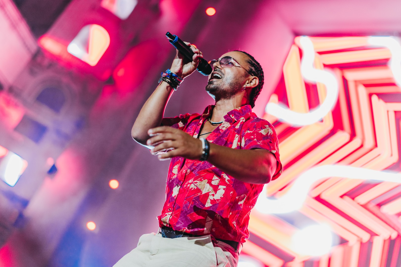 Dony in Bucharest on June 29, 2025 (cc9dff0558)