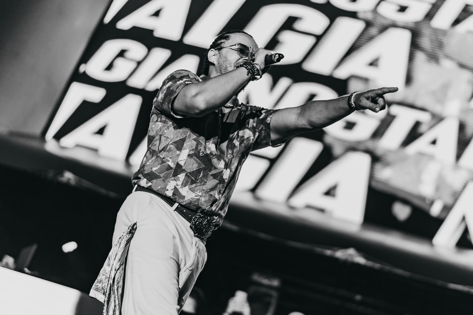 Dony in Bucharest on June 29, 2025 (f484290e44)