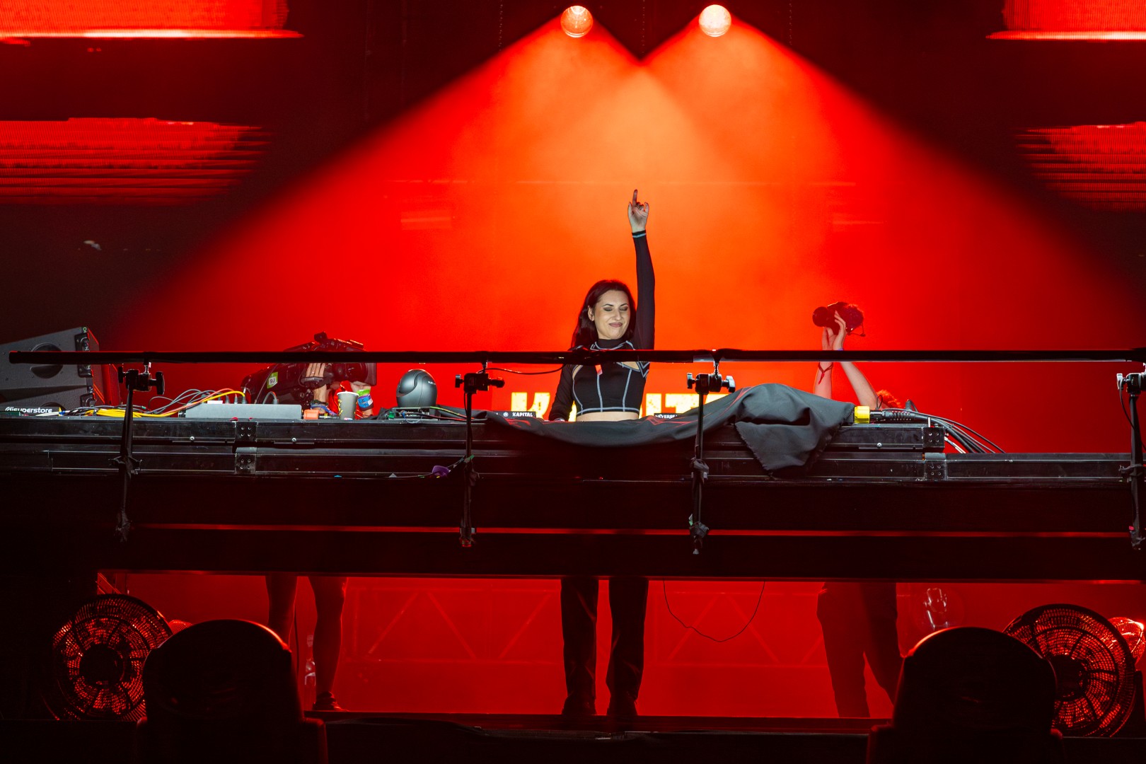 Nifra in Bucharest on July 6, 2025 (e20f03e182)