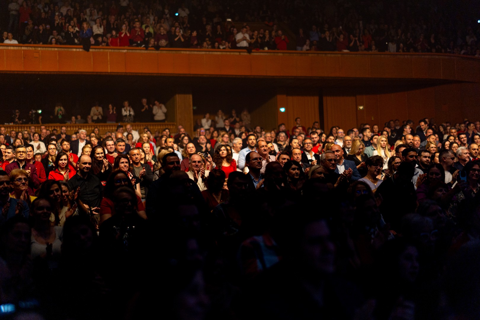 Public in Bucharest on November 11, 2025 (2b9ef129cc)