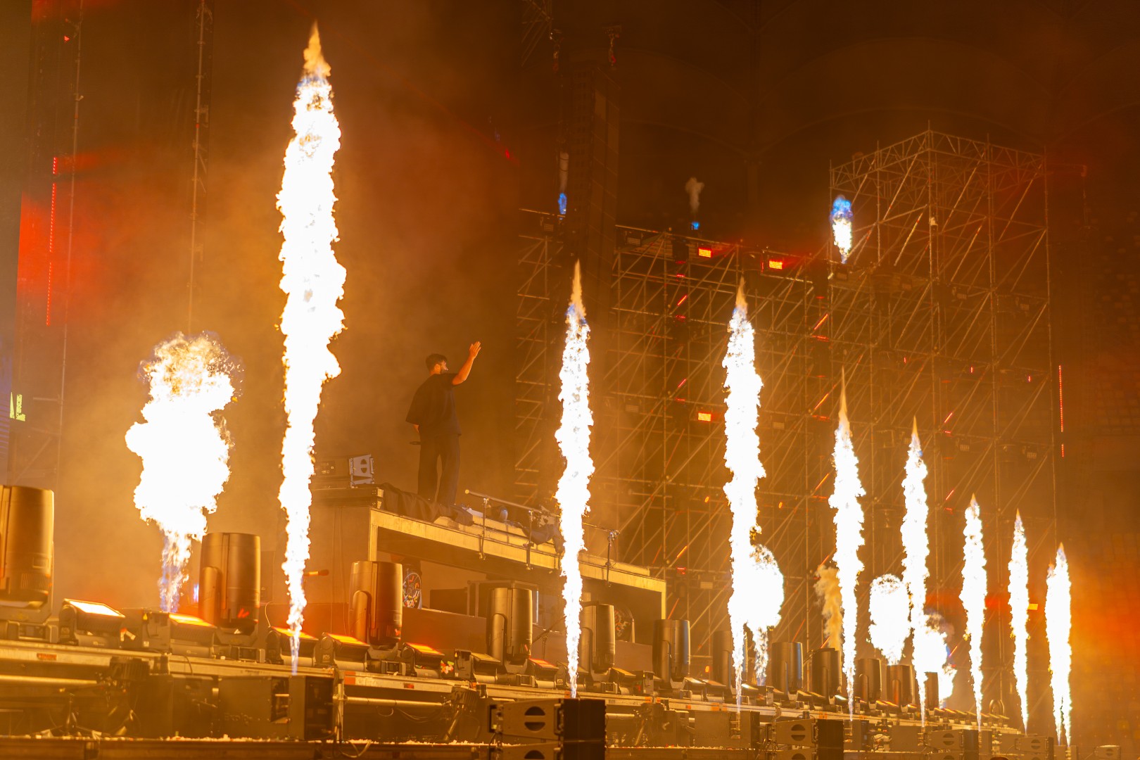 R3hab in Bucharest on July 6, 2025 (2c94b655fd)