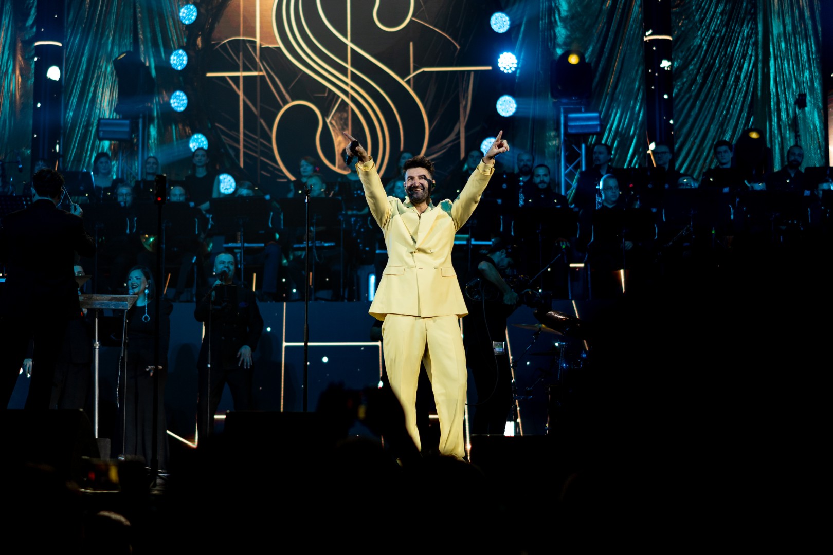 Smiley in Bucharest on October 30, 2025 (35103f076a) Smiley in Bucharest on October 30, 2025 (35103f076a)