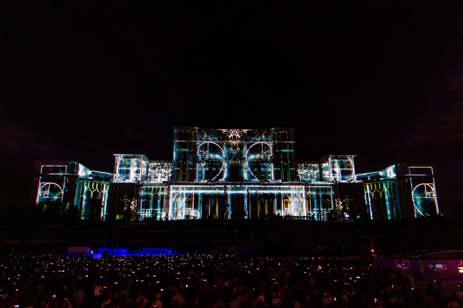 Video Mapping in Bucharest on September 20, 2025 (9312d22e74)