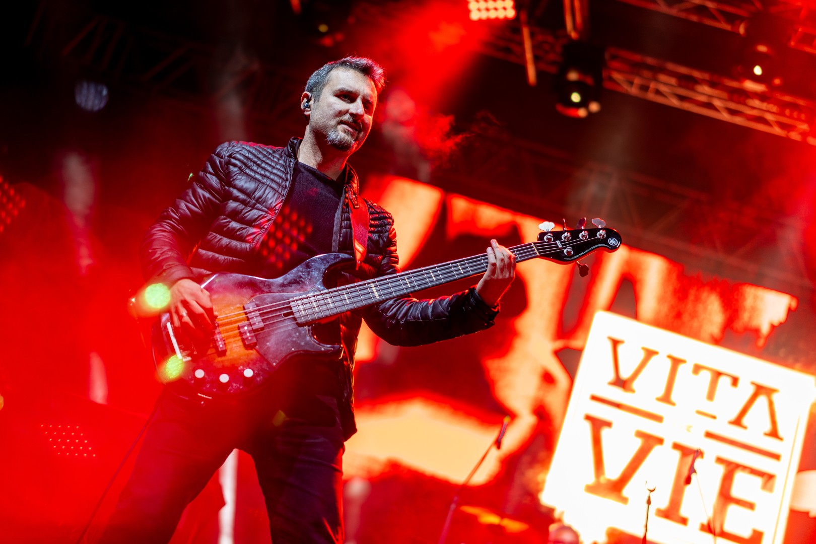 Vița De Vie in Bucharest on October 4, 2025 (4240b84240)