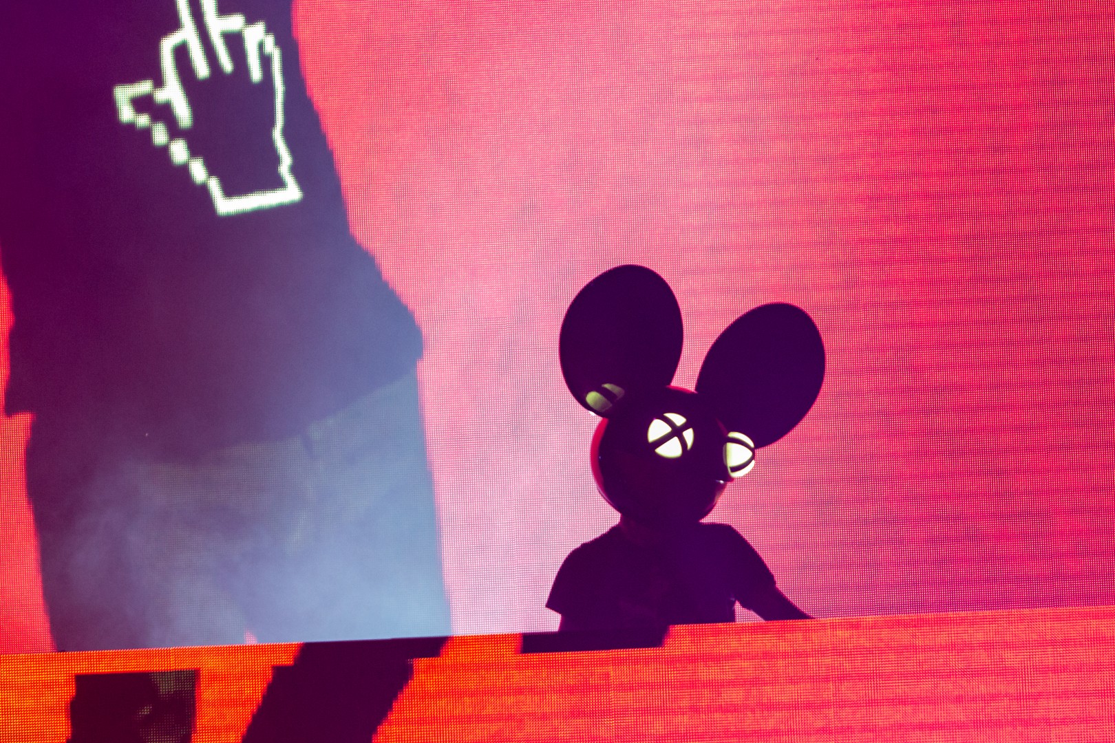 Deadmau5 at Banffy Castle in Bontida on July 17, 2017 (ad6dd981fa)