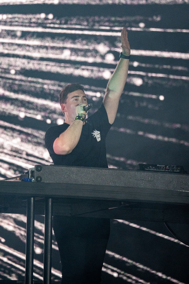 Hardwell at Cluj Arena in Cluj-Napoca on August 8, 2022 (407118492d)