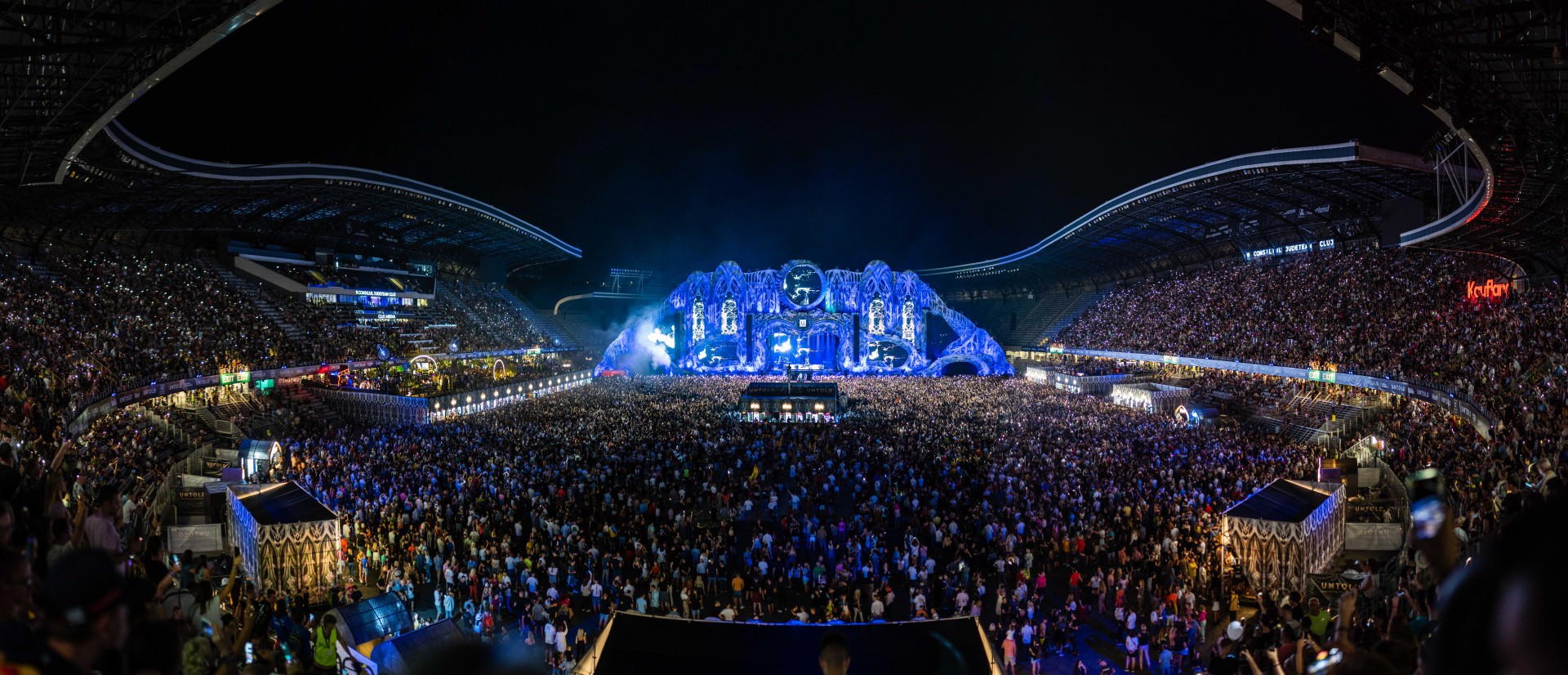 Public at Central Park Simion BărnuÈ›iu in Cluj-Napoca on August 7, 2022 (1b200e9f2d)